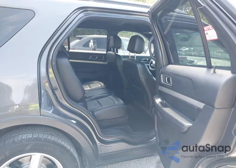 2016 Ford Explorer Xlt z USA, uszkodzony, nr VIN 1FM5K8D87GGC54252